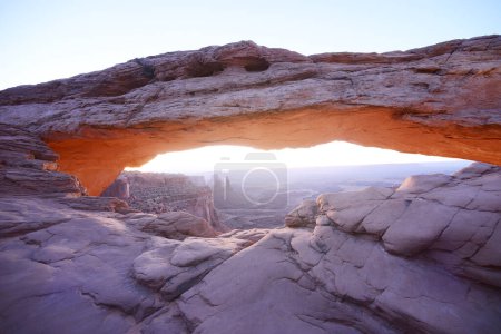 Téléchargez les photos : Mes arch dans le canyon - en image libre de droit