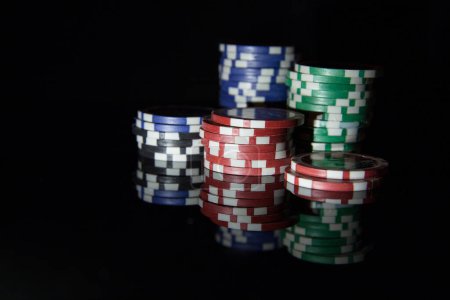 Téléchargez les photos : Jeu de jetons de poker - en image libre de droit