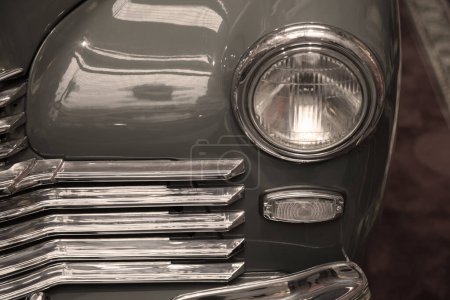 Téléchargez les photos : Classique voiture vintage gros plan - en image libre de droit
