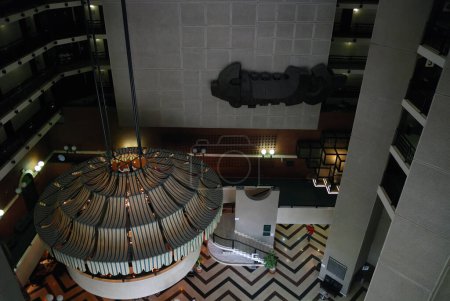 Foto de Interior del moderno edificio del hotel - Imagen libre de derechos