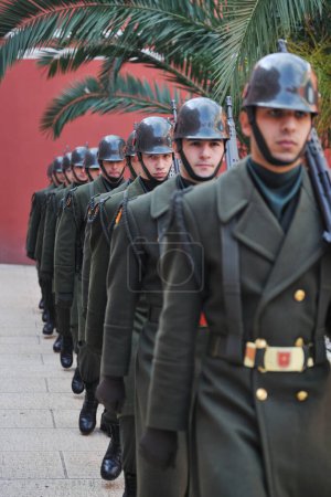 Foto de Desfile militar en la ciudad - Imagen libre de derechos