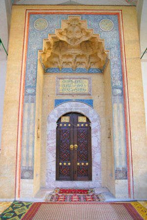 Téléchargez les photos : Belle mosquée historique islam intérieur - en image libre de droit