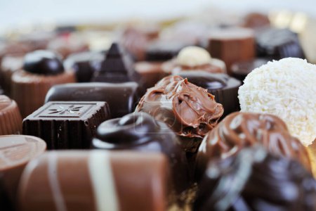 Téléchargez les photos : Chocolat et praliné, gros plan - en image libre de droit