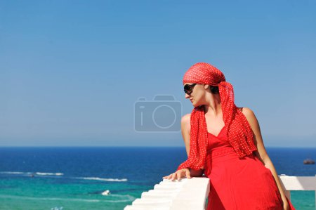Photo for Portrait of young woman travelling - Royalty Free Image