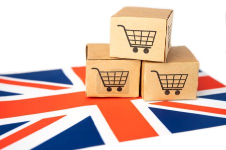 Téléchargez les photos : "Boîte avec logo panier et drapeau du Royaume-Uni, Import Export Shopping en ligne ou eCommerce finance livraison service magasin livraison produit, commerce, concept de fournisseur." - en image libre de droit