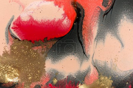 Téléchargez les photos : Spray graffiti fond de papier peint abstrait. Texture fluide simple rouge et noire - en image libre de droit