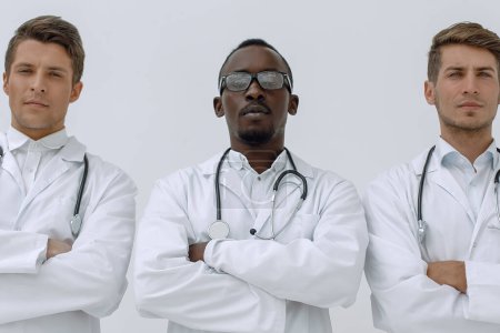 Téléchargez les photos : Trois employés du centre médical - en image libre de droit