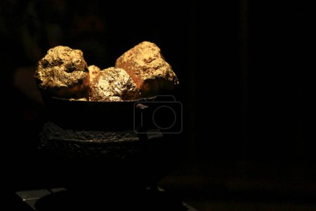 Photo for Gold Nugget close up - Royalty Free Image