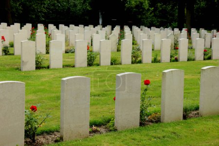 Foto de "Cementerio Memorial de la Segunda Guerra Mundial en los Países Bajos
" - Imagen libre de derechos