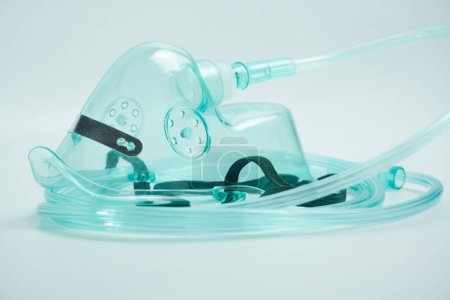 Photo for Close-up of an oxygen mask. a simple face mask is given to patients who need oxygen with an oxygen level of 40-60% - Royalty Free Image