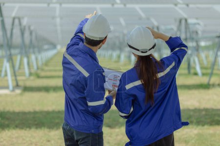 Der Analyst für erneuerbare Energien hat Beobachtungen zur Solarwirtschaft eingereicht, um die Effizienz zu überwachen und zu bewerten. Ergebnisse und Empfehlungen den Aufsichtsbehörden, Kunden und Investoren zur Projektgenehmigung vorlegen