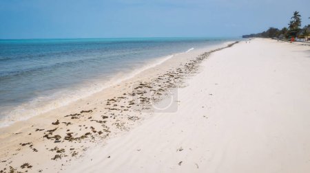 Foto de Zanzibar's beaches are a true gem of the Indian Ocean, offering a unique blend of natural beauty, cultural richness, and relaxation that will leave you with unforgettable memories. - Imagen libre de derechos