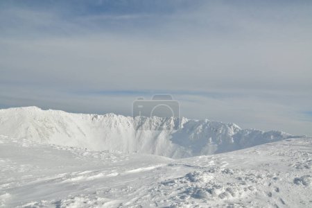 Vulkankrater Mt. Yotei im Winter Hokkaido Japan Skitouren. Hochwertiges Foto
