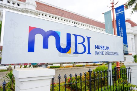 Téléchargez les photos : Panneau de MUBI ou Museum Bank Indonesia à Kota Tua North Jakarta's le 23 janvier 2023 - en image libre de droit