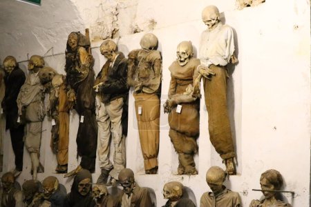 Téléchargez les photos : Palerme, Sicile (Italie) : Les catacombes des Capucins sont des catacombes funéraires à Palerme - en image libre de droit