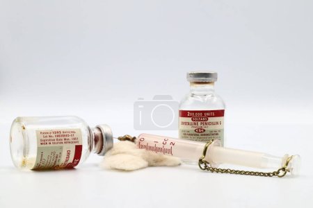Photo for Pescara, Italy - March 27, 2019: Vintage 1951 Vials of PENICILLIN G Produced by CSC Pharmaceuticals division of Commercial Solvents Corporation, New York, USA - Royalty Free Image