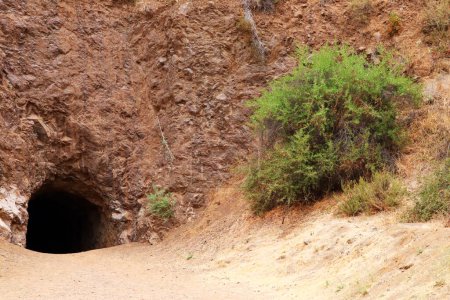 Téléchargez les photos : Los Angeles, The Batcave situé dans les grottes de Bronson Canyon, section de Griffith Park, emplacement pour de nombreux films et émissions de télévision - en image libre de droit