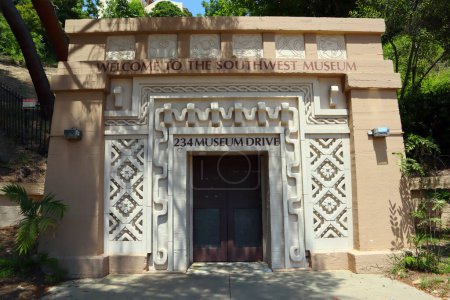 Foto de Los Ángeles, California, Estados Unidos - 20 de mayo de 2023: Southwest Museum of the American Indian ubicado en 234 Museum drive - Imagen libre de derechos