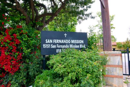 Foto de Los Ángeles, California, Estados Unidos - 25 de mayo de 2023: San Fernando Mission, historical El Camino Real, San Fernando Rey de Espana, Spanish Mission - Imagen libre de derechos