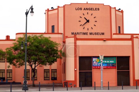 Foto de Los Ángeles, California, Estados Unidos - 25 de mayo de 2023: Los Angeles Marittime Museum se encuentra en San Pedro, Puerto de Los Ángeles - Imagen libre de derechos