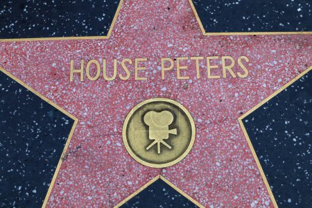 Téléchargez les photos : USA, CALIFORNIA, HOLLYWOOD - 18 avril 2019 : House Peters sur le Hollywood Walk of Fame à Hollywood, Californie - en image libre de droit