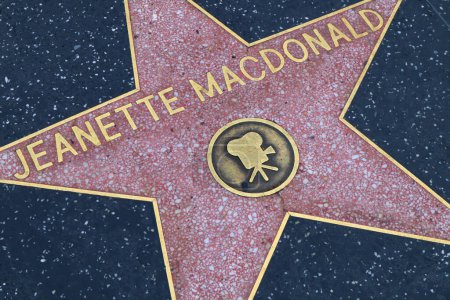 Téléchargez les photos : USA, CALIFORNIA, HOLLYWOOD - 18 avril 2019 : Jeanette MacDonald sur le Hollywood Walk of Fame à Hollywood, Californie - en image libre de droit