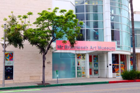 Foto de Beverly Hills, California, Estados Unidos - 30 de mayo de 2023: Mr Brainwash Art Museum - Imagen libre de derechos