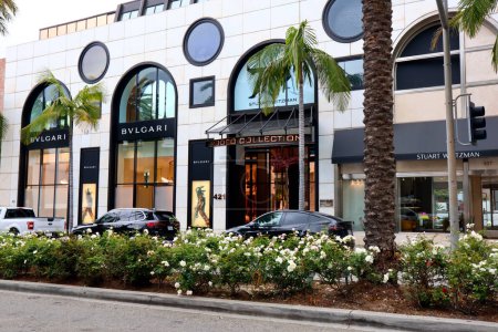 Foto de Redondo Beach, California, Estados Unidos - 26 de mayo de 2023: Shopping street - Imagen libre de derechos