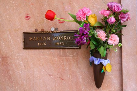 Photo for Los Angeles, California, USA - May 30, 2023: MARILYN MONROE grave at Pierce Brothers Westwood Village Memorial Park Cemetery and Mortuary - Royalty Free Image