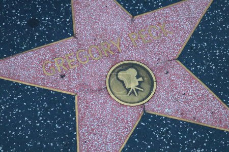 Foto de USA, CALIFORNIA, HOLLYWOOD - 20 de mayo de 2019: Gregory Peck protagoniza el Paseo de la Fama de Hollywood en Hollywood, California - Imagen libre de derechos