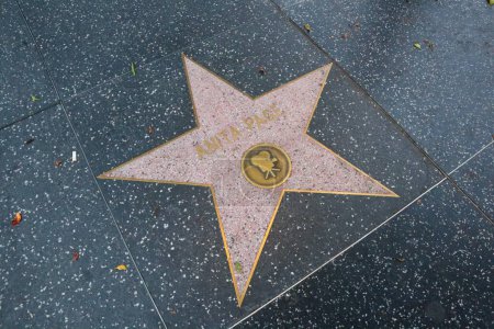 Foto de USA, CALIFORNIA, HOLLYWOOD - 20 de mayo de 2019: Anita Page protagoniza el Paseo de la Fama de Hollywood en Hollywood, California - Imagen libre de derechos