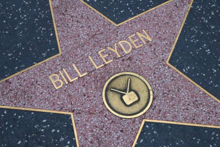 Foto de USA, CALIFORNIA, HOLLYWOOD - 20 de mayo de 2019: Bill Leyden protagoniza el Paseo de la Fama de Hollywood en Hollywood, California - Imagen libre de derechos