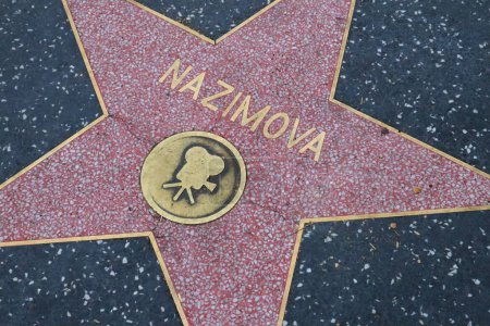 Foto de USA, CALIFORNIA, HOLLYWOOD - 20 de mayo de 2019: Nazimova protagoniza el Paseo de la Fama de Hollywood en Hollywood, California - Imagen libre de derechos