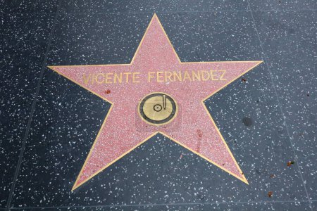 Foto de USA, CALIFORNIA, HOLLYWOOD - 20 de mayo de 2019: Vicente Fernández protagoniza el Paseo de la Fama de Hollywood en Hollywood, California - Imagen libre de derechos