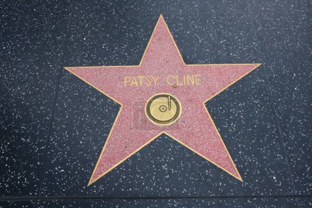 Téléchargez les photos : USA, CALIFORNIA, HOLLYWOOD - 20 mai 2019 : Patsy Cline, star du Hollywood Walk of Fame à Hollywood, Californie - en image libre de droit