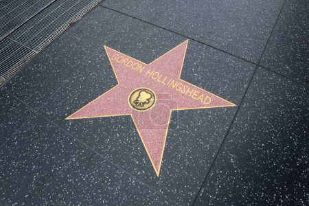 Téléchargez les photos : USA, CALIFORNIA, HOLLYWOOD - 20 mai 2019 : Gordon Hollingshead sur le Hollywood Walk of Fame à Hollywood, Californie - en image libre de droit