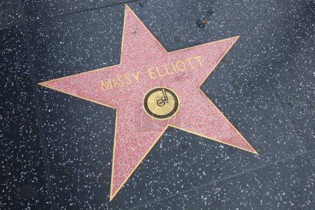 Téléchargez les photos : USA, CALIFORNIA, HOLLYWOOD - 29 mai 2023 : Missy Elliott star sur le Hollywood Walk of Fame à Hollywood, Californie - en image libre de droit