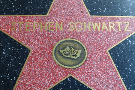 Foto de Estados Unidos, CALIFORNIA, HOLLYWOOD - 29 de mayo de 2023: Stephen Schwartz estrella en el Paseo de la Fama de Hollywood en Hollywood, California - Imagen libre de derechos
