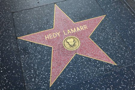Téléchargez les photos : Hollywood (Los Angeles), Californie 29 mai 2023 : Star of Hedy Lamarr sur Hollywood Walk of Fame, Hollywood Boulevard - en image libre de droit