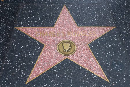Téléchargez les photos : Hollywood (Los Angeles), Californie 29 mai 2023 : Étoile de Charles Ruggles sur Hollywood Walk of Fame, Hollywood Boulevard - en image libre de droit