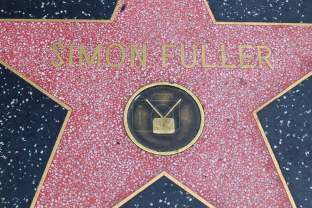 Foto de Hollywood (Los Ángeles), California 29 de mayo de 2023: Estrella de Simon Fuller en el Paseo de la Fama de Hollywood, Hollywood Boulevard - Imagen libre de derechos