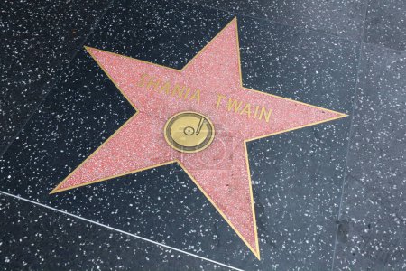 Foto de Hollywood (Los Ángeles), California Mayo 29, 2023: Estrella de Shania Twain en Hollywood Walk of Fame, Hollywood Boulevard - Imagen libre de derechos