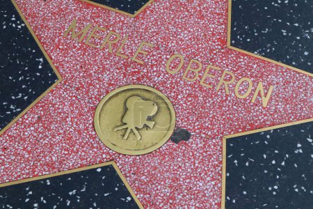 Foto de Hollywood (Los Ángeles), California 29 de mayo de 2023: Estrella de Merle Oberon en Hollywood Walk of Fame, Hollywood Boulevard - Imagen libre de derechos
