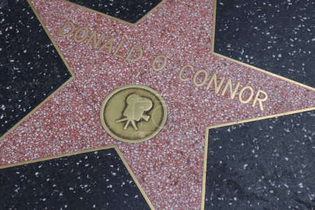 Téléchargez les photos : Hollywood (Los Angeles), Californie 29 mai 2023 : Étoile de Donald O Connor sur Hollywood Walk of Fame, Hollywood Boulevard - en image libre de droit
