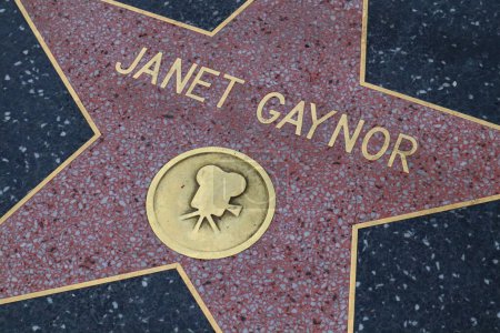 Téléchargez les photos : Hollywood (Los Angeles), Californie 29 mai 2023 : Étoile de Janet Gaynor sur Hollywood Walk of Fame, Hollywood Boulevard - en image libre de droit