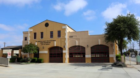 Foto de VERNON (Los Angeles County), California 3 de junio de 2023: Los Angeles County Fire Department, City of VERNON Fire Station 52 - Imagen libre de derechos