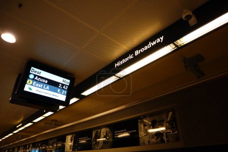 Téléchargez les photos : Los Angeles, Californie 16 juin 2023 : Ouverture de la ligne A et de la station E du métro historique de Broadway le 16 juin 2023 - en image libre de droit