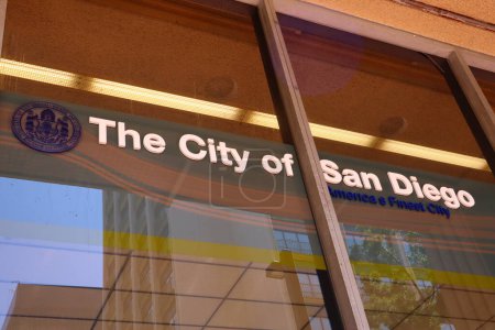 Téléchargez les photos : SAN DIEGO, Californie 30 juin 2023 : City of SAN DIEGO Charles C. Dail Concourse, City Administration Building - en image libre de droit
