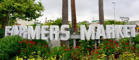 Foto de Los Angeles, California 9 de junio de 2023: The Original FARMERS MARKET at 6333 W 3rd St and Farifax Ave, Los Angeles - Imagen libre de derechos