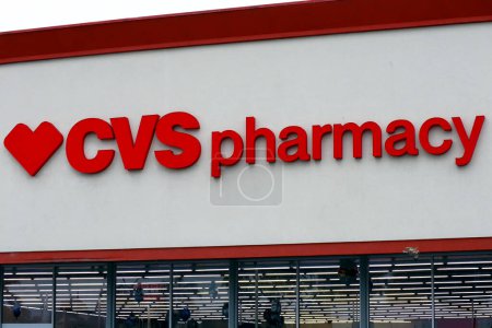 Foto de Los Angeles, California 9 de junio de 2023: CVS Pharmacy, American retail and health care company - Imagen libre de derechos
